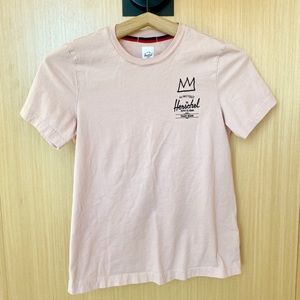 EUC Hershel T-Shirt, light pink, beautiful back